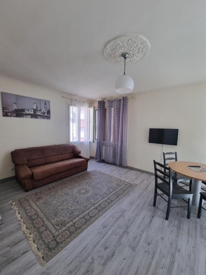 Appart En 1Er Etage A 120M De La Mer 勒特雷波尔 外观 照片